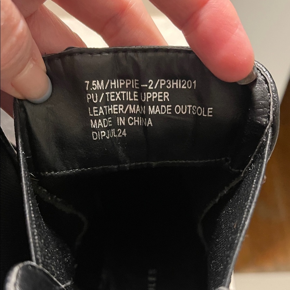 Black Leather Boots - Picture 2 of 5